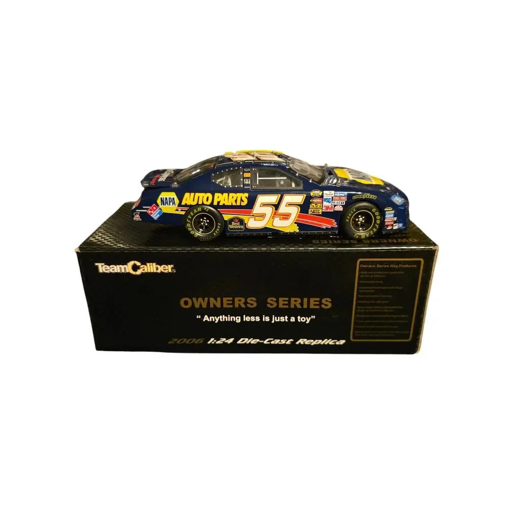 Michael Waltrip #55 NAPA 2006 Dodge Charger 1/24 Team Caliber SIGNED Diecast